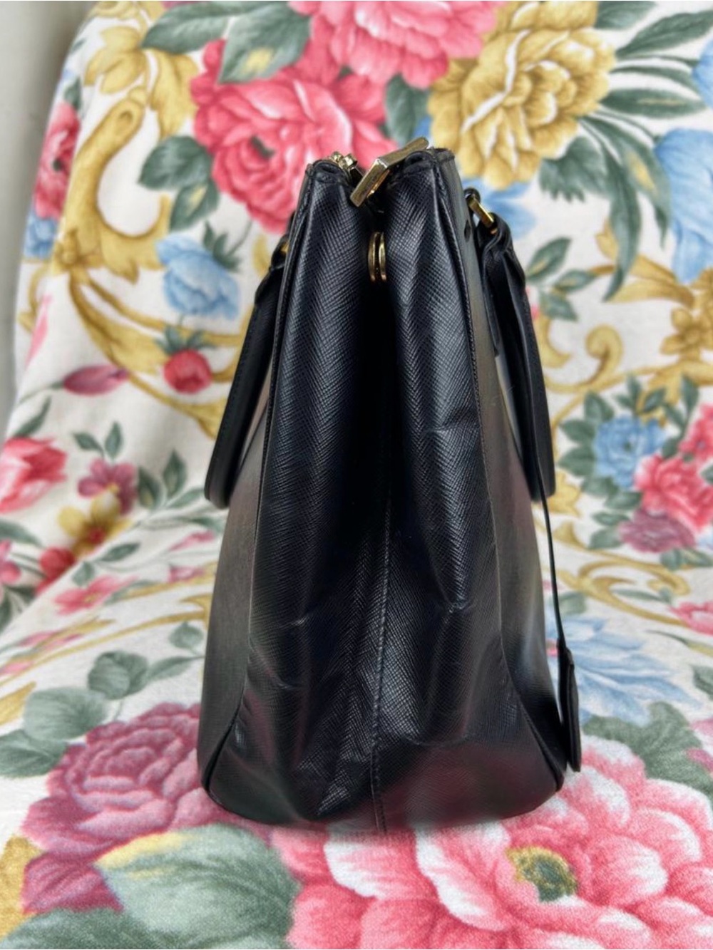 Prada Black Saffiano Leather Satchel with Gold Hardware - Picture 5 of 8